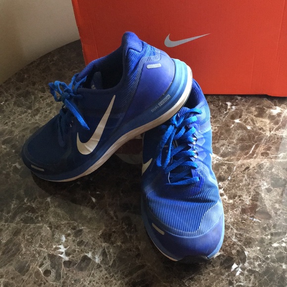 nike dual fusion x